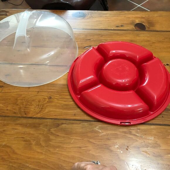 To Go Packer Ware 1- Vegetable 1- Chips and Salsa - Picture 10 of 12